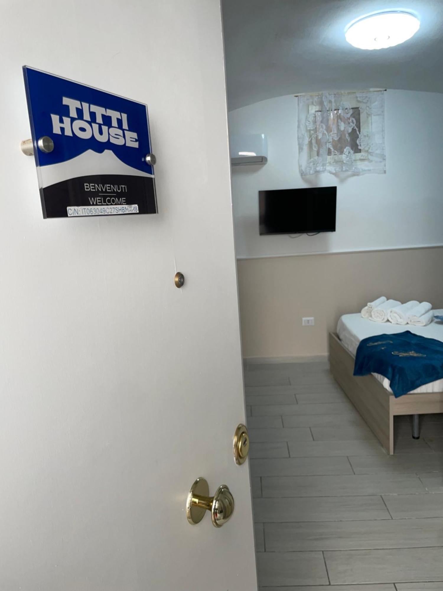 Villa Titti House à Naples Extérieur photo